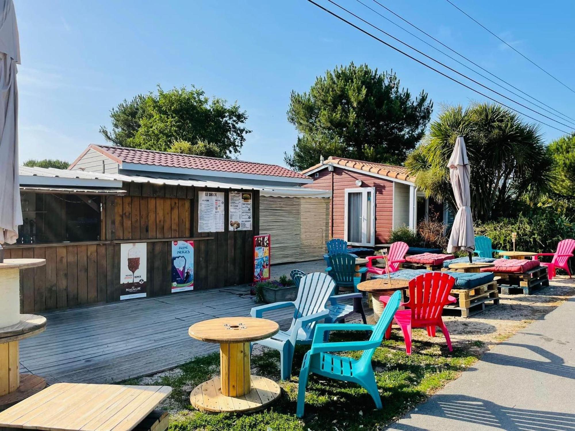 Camping Le Ragis Challans Buitenkant foto