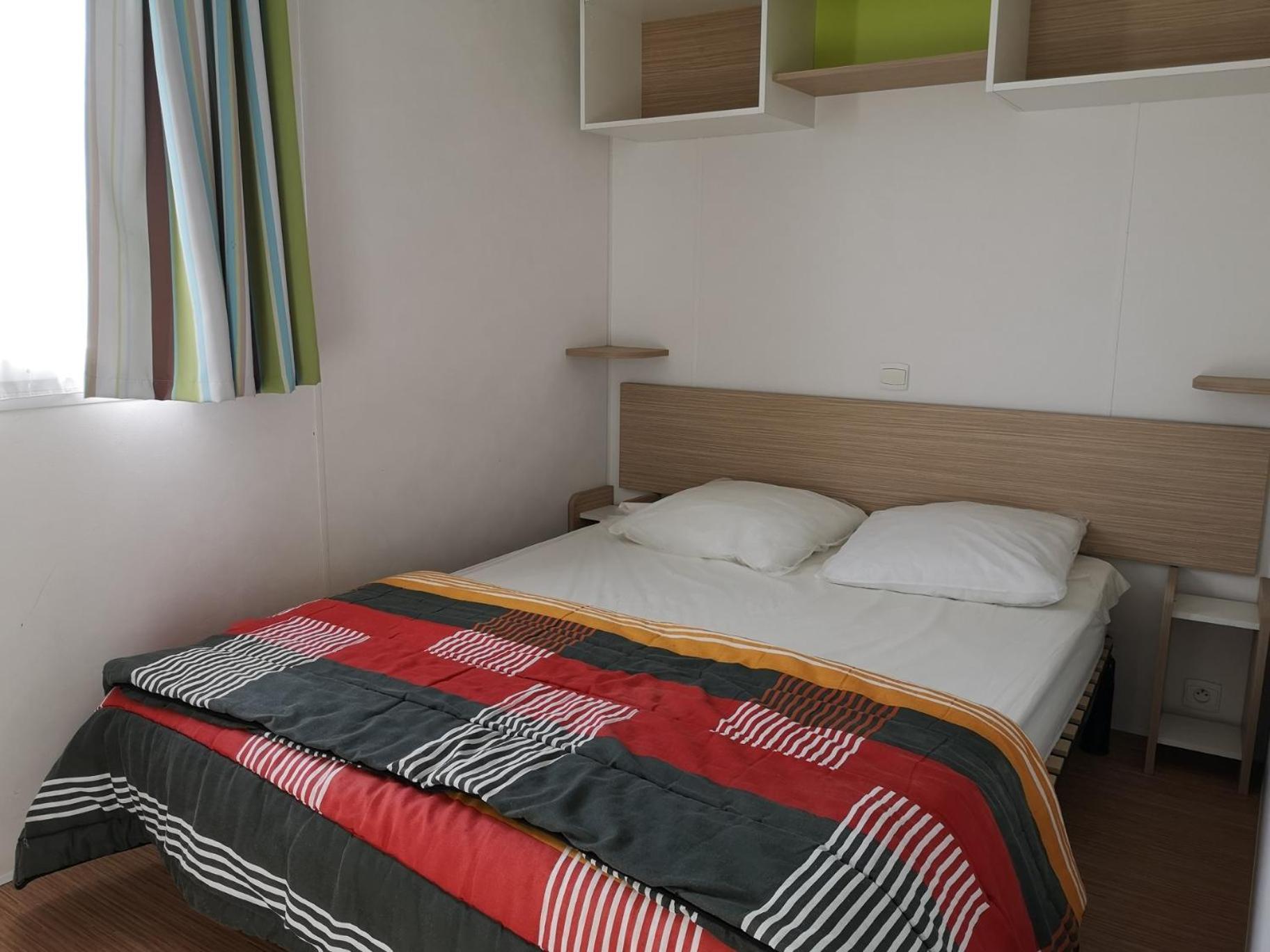 Camping Le Ragis Challans Buitenkant foto